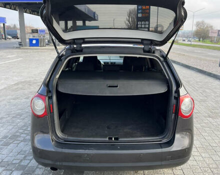 Коричневий Фольксваген Пассат, об'ємом двигуна 1.6 л та пробігом 290 тис. км за 4900 $, фото 6 на Automoto.ua