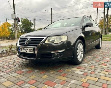 Коричневый Фольксваген Пассат, объемом двигателя 1.97 л и пробегом 183 тыс. км за 6500 $, фото 1 на Automoto.ua