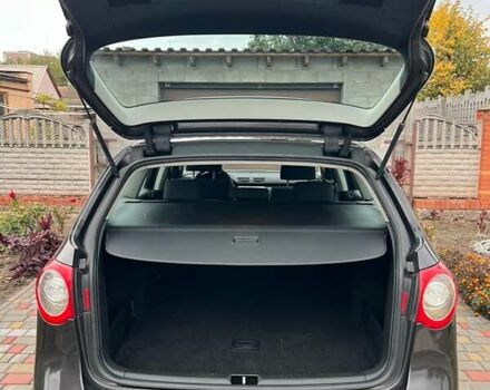 Коричневый Фольксваген Пассат, объемом двигателя 1.97 л и пробегом 183 тыс. км за 6500 $, фото 18 на Automoto.ua