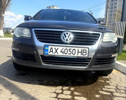 Коричневый Фольксваген Пассат, объемом двигателя 3.2 л и пробегом 340 тыс. км за 5900 $, фото 2 на Automoto.ua
