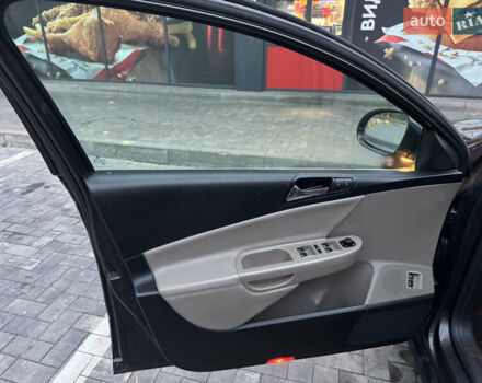 Коричневый Фольксваген Пассат, объемом двигателя 2 л и пробегом 360 тыс. км за 5999 $, фото 10 на Automoto.ua