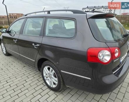 Коричневый Фольксваген Пассат, объемом двигателя 1.9 л и пробегом 241 тыс. км за 6200 $, фото 9 на Automoto.ua