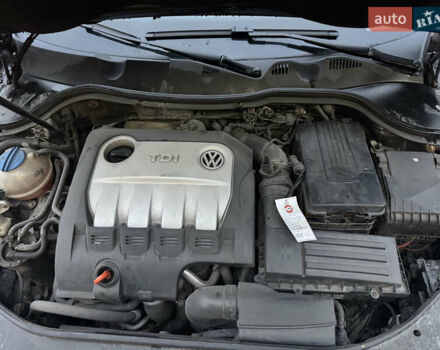 Коричневый Фольксваген Пассат, объемом двигателя 2 л и пробегом 360 тыс. км за 5999 $, фото 17 на Automoto.ua