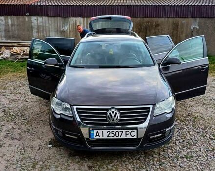 Коричневый Фольксваген Пассат, объемом двигателя 2 л и пробегом 315 тыс. км за 6200 $, фото 1 на Automoto.ua