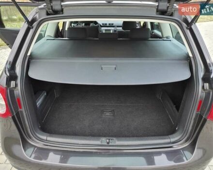 Коричневый Фольксваген Пассат, объемом двигателя 1.9 л и пробегом 241 тыс. км за 6200 $, фото 28 на Automoto.ua