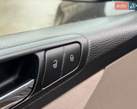 Коричневий Фольксваген Пассат, об'ємом двигуна 2 л та пробігом 262 тис. км за 5699 $, фото 13 на Automoto.ua