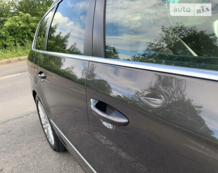 Коричневый Фольксваген Пассат, объемом двигателя 3.2 л и пробегом 421 тыс. км за 4000 $, фото 13 на Automoto.ua