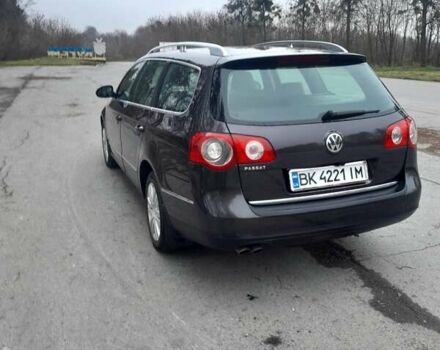 Коричневий Фольксваген Пассат, об'ємом двигуна 2 л та пробігом 286 тис. км за 7700 $, фото 16 на Automoto.ua