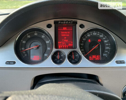 Коричневый Фольксваген Пассат, объемом двигателя 3.2 л и пробегом 421 тыс. км за 4000 $, фото 22 на Automoto.ua