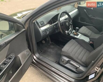 Коричневый Фольксваген Пассат, объемом двигателя 1.8 л и пробегом 217 тыс. км за 7800 $, фото 2 на Automoto.ua