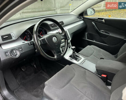 Фольксваген Пассат 2009 в Ровно на Automoto.ua Коричневый Фольксваген Пассат, объемом двигателя 1.9 л и пробегом 249 тыс. км за 5650 $, фото 23 на Automoto.ua