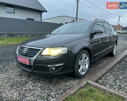 Коричневый Фольксваген Пассат, объемом двигателя 2 л и пробегом 340 тыс. км за 7700 $, фото 2 на Automoto.ua