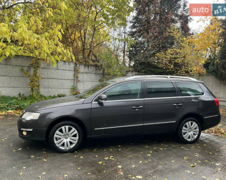 Фольксваген Пассат 2009 в Ровно на Automoto.ua Коричневый Фольксваген Пассат, объемом двигателя 1.9 л и пробегом 249 тыс. км за 5650 $, фото 67 на Automoto.ua