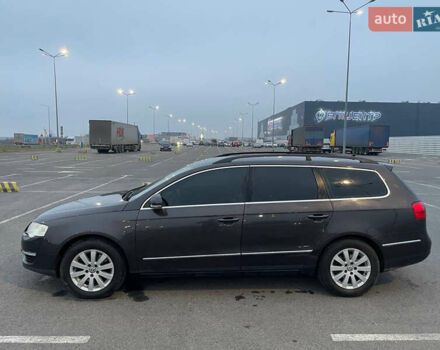 Коричневий Фольксваген Пассат, об'ємом двигуна 2 л та пробігом 291 тис. км за 7000 $, фото 3 на Automoto.ua