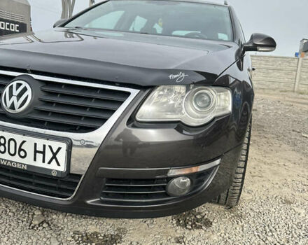 Коричневый Фольксваген Пассат, объемом двигателя 2 л и пробегом 247 тыс. км за 8400 $, фото 1 на Automoto.ua