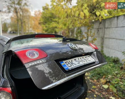 Фольксваген Пассат 2009 в Ровно на Automoto.ua Коричневый Фольксваген Пассат, объемом двигателя 1.9 л и пробегом 249 тыс. км за 5650 $, фото 64 на Automoto.ua