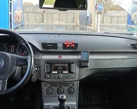 Коричневий Фольксваген Пассат, об'ємом двигуна 2 л та пробігом 391 тис. км за 6800 $, фото 4 на Automoto.ua