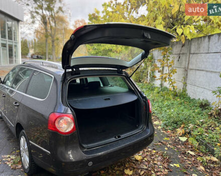 Фольксваген Пассат 2009 в Ровно на Automoto.ua Коричневый Фольксваген Пассат, объемом двигателя 1.9 л и пробегом 249 тыс. км за 5650 $, фото 35 на Automoto.ua