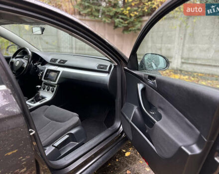 Фольксваген Пассат 2009 в Ровно на Automoto.ua Коричневый Фольксваген Пассат, объемом двигателя 1.9 л и пробегом 249 тыс. км за 5650 $, фото 16 на Automoto.ua