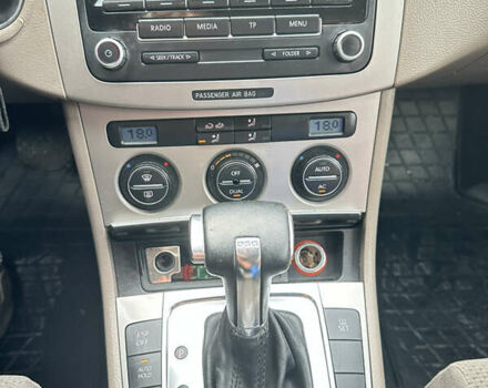 Коричневый Фольксваген Пассат, объемом двигателя 2 л и пробегом 247 тыс. км за 8400 $, фото 20 на Automoto.ua