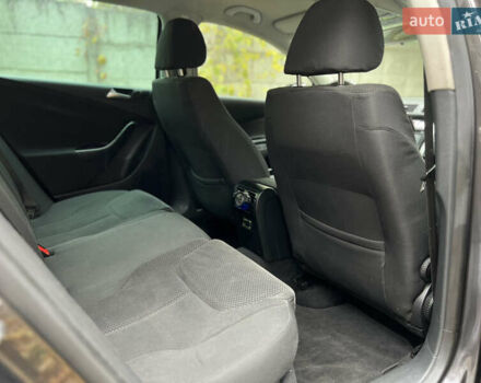 Фольксваген Пассат 2009 в Ровно на Automoto.ua Коричневый Фольксваген Пассат, объемом двигателя 1.9 л и пробегом 249 тыс. км за 5650 $, фото 36 на Automoto.ua