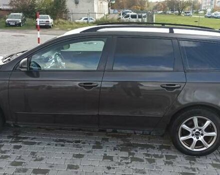 Коричневий Фольксваген Пассат, об'ємом двигуна 2 л та пробігом 391 тис. км за 6800 $, фото 2 на Automoto.ua