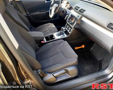 Коричневий Фольксваген Пассат, об'ємом двигуна 1.4 л та пробігом 233 тис. км за 6800 $, фото 12 на Automoto.ua