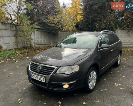 Фольксваген Пассат 2009 в Ровно на Automoto.ua Коричневый Фольксваген Пассат, объемом двигателя 1.9 л и пробегом 249 тыс. км за 5650 $, фото 66 на Automoto.ua