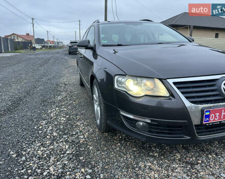 Коричневый Фольксваген Пассат, объемом двигателя 2 л и пробегом 340 тыс. км за 7700 $, фото 3 на Automoto.ua