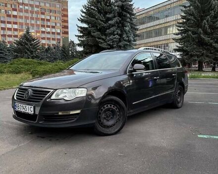 Коричневый Фольксваген Пассат, объемом двигателя 1.8 л и пробегом 280 тыс. км за 5799 $, фото 2 на Automoto.ua
