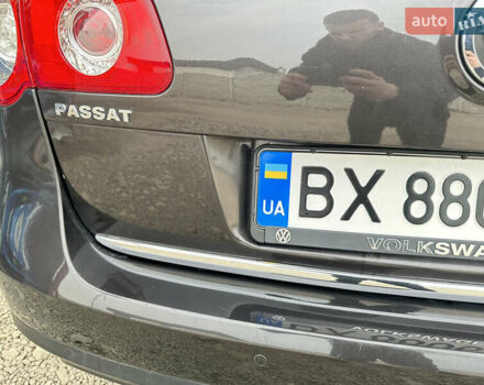 Коричневый Фольксваген Пассат, объемом двигателя 2 л и пробегом 247 тыс. км за 8400 $, фото 3 на Automoto.ua