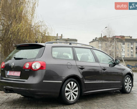 Коричневый Фольксваген Пассат, объемом двигателя 1.6 л и пробегом 277 тыс. км за 7350 $, фото 8 на Automoto.ua