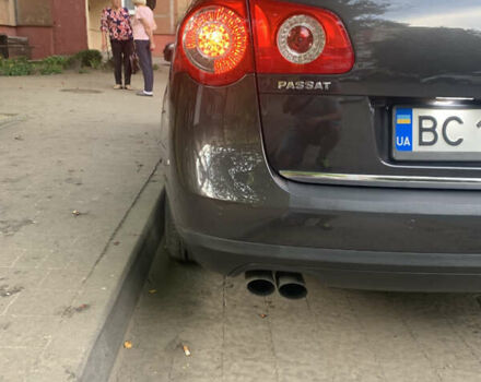 Коричневый Фольксваген Пассат, объемом двигателя 1.97 л и пробегом 298 тыс. км за 7000 $, фото 9 на Automoto.ua