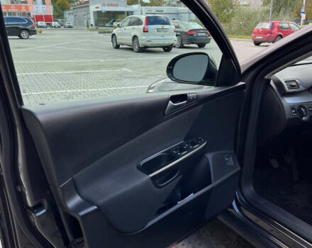 Коричневый Фольксваген Пассат, объемом двигателя 1.97 л и пробегом 302 тыс. км за 8500 $, фото 15 на Automoto.ua