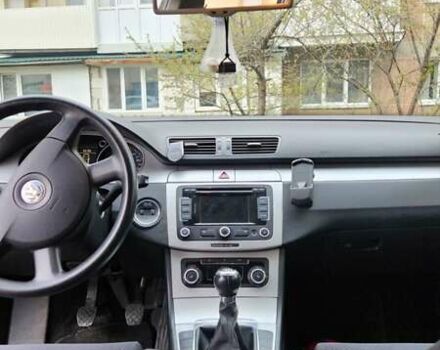 Коричневий Фольксваген Пассат, об'ємом двигуна 1.97 л та пробігом 346 тис. км за 6800 $, фото 11 на Automoto.ua