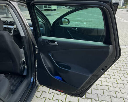 Коричневый Фольксваген Пассат, объемом двигателя 1.97 л и пробегом 302 тыс. км за 8500 $, фото 11 на Automoto.ua