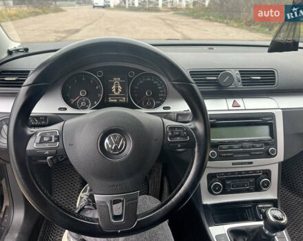Коричневый Фольксваген Пассат, объемом двигателя 1.8 л и пробегом 229 тыс. км за 7200 $, фото 15 на Automoto.ua