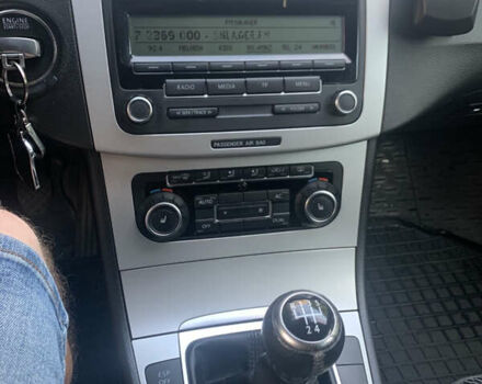 Коричневый Фольксваген Пассат, объемом двигателя 1.97 л и пробегом 298 тыс. км за 7000 $, фото 31 на Automoto.ua