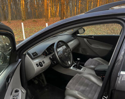 Коричневий Фольксваген Пассат, об'ємом двигуна 1.8 л та пробігом 229 тис. км за 6800 $, фото 32 на Automoto.ua