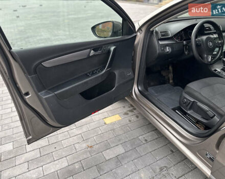 Коричневий Фольксваген Пассат, об'ємом двигуна 1.4 л та пробігом 250 тис. км за 4999 $, фото 24 на Automoto.ua