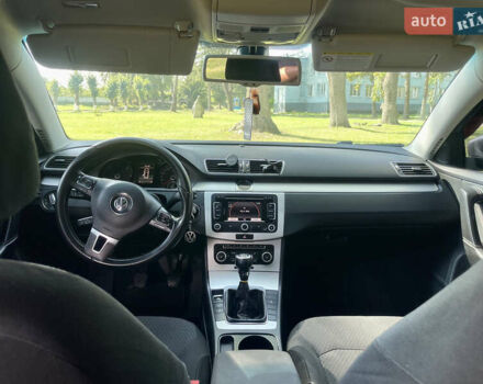 Коричневий Фольксваген Пассат, об'ємом двигуна 1.6 л та пробігом 268 тис. км за 7999 $, фото 16 на Automoto.ua