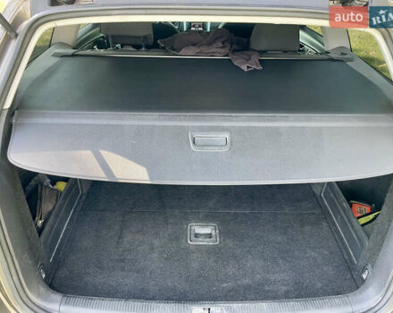 Коричневий Фольксваген Пассат, об'ємом двигуна 1.6 л та пробігом 268 тис. км за 7999 $, фото 24 на Automoto.ua