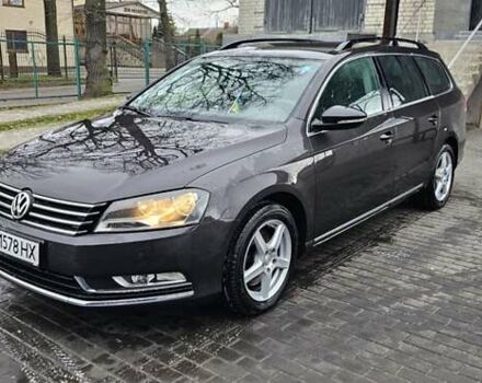 Коричневый Фольксваген Пассат, объемом двигателя 1.39 л и пробегом 230 тыс. км за 9800 $, фото 4 на Automoto.ua