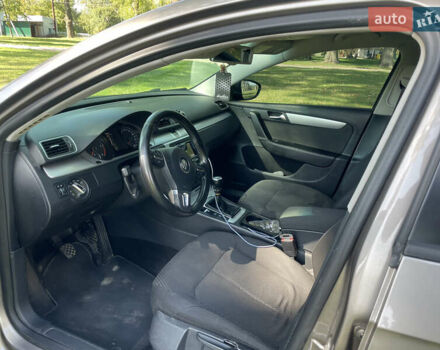 Коричневий Фольксваген Пассат, об'ємом двигуна 1.6 л та пробігом 268 тис. км за 7999 $, фото 15 на Automoto.ua