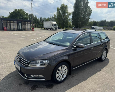 Коричневый Фольксваген Пассат, объемом двигателя 1.6 л и пробегом 238 тыс. км за 8500 $, фото 1 на Automoto.ua