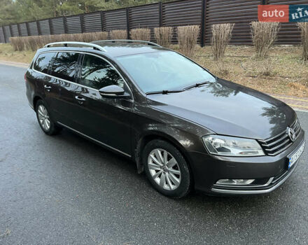Коричневий Фольксваген Пассат, об'ємом двигуна 1.97 л та пробігом 370 тис. км за 8800 $, фото 9 на Automoto.ua