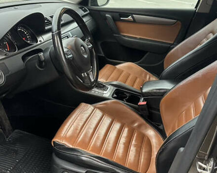 Коричневый Фольксваген Пассат, объемом двигателя 1.97 л и пробегом 298 тыс. км за 9800 $, фото 11 на Automoto.ua