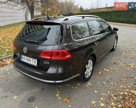 Коричневый Фольксваген Пассат, объемом двигателя 2 л и пробегом 290 тыс. км за 10500 $, фото 2 на Automoto.ua