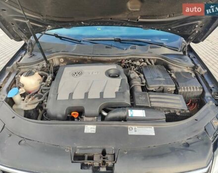 Коричневий Фольксваген Пассат, об'ємом двигуна 1.6 л та пробігом 245 тис. км за 9500 $, фото 11 на Automoto.ua