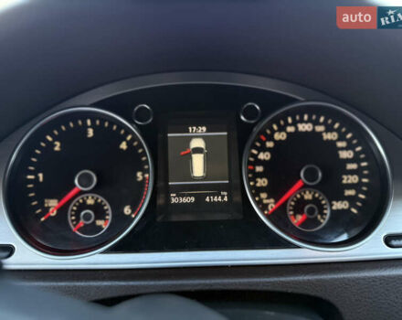 Коричневий Фольксваген Пассат, об'ємом двигуна 2 л та пробігом 309 тис. км за 10500 $, фото 13 на Automoto.ua